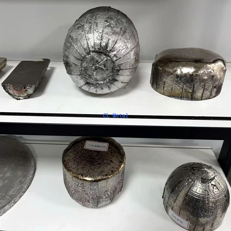 High-entropy alloy High-entropy alloy